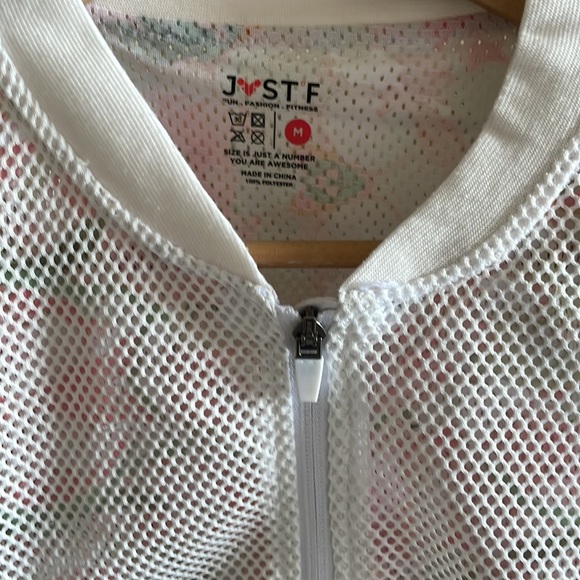 Chic and classy, white net throw on jacket - Picture 7 of 11